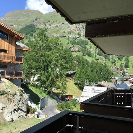 Haus Colmar Appartement Zermatt Buitenkant foto