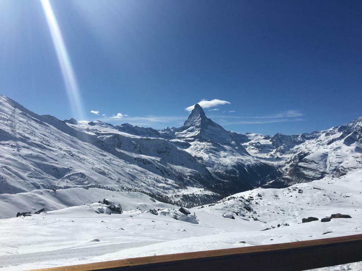 Haus Colmar Appartement Zermatt Buitenkant foto