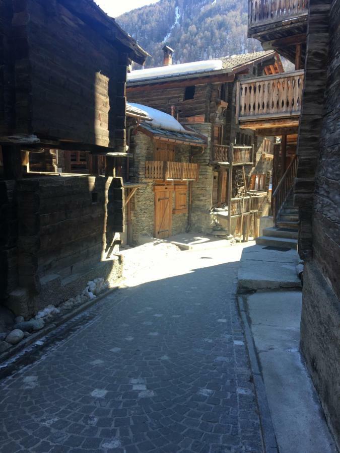 Haus Colmar Appartement Zermatt Buitenkant foto